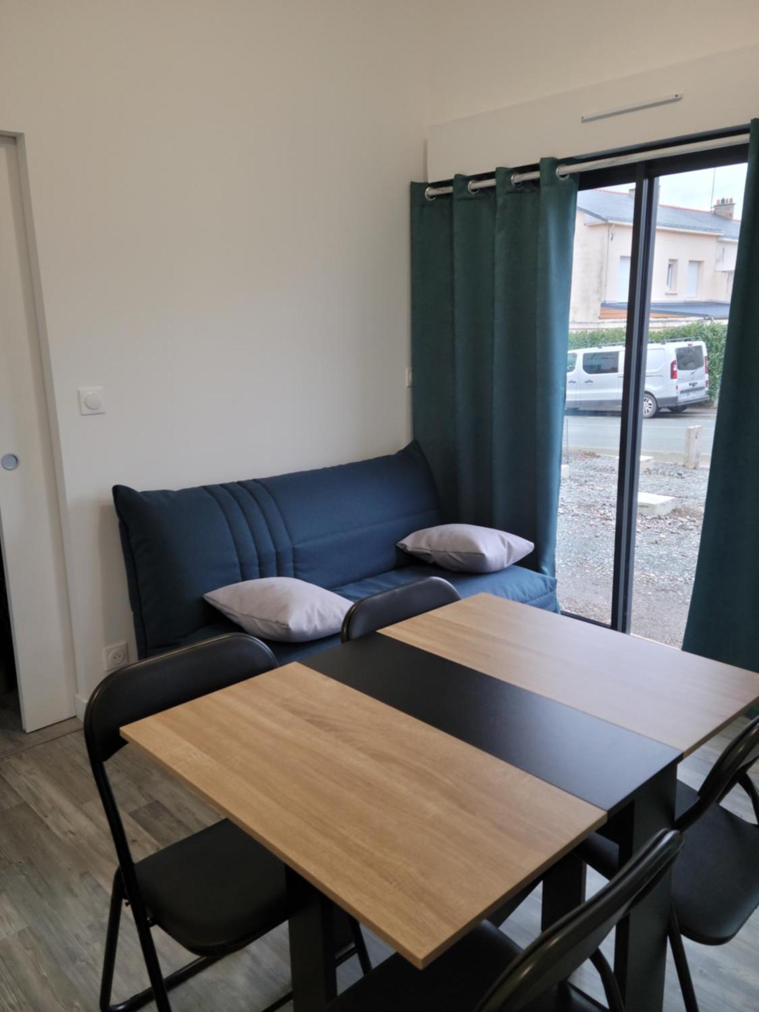 Le Studio Saint-Pierre-Montlimart Екстериор снимка